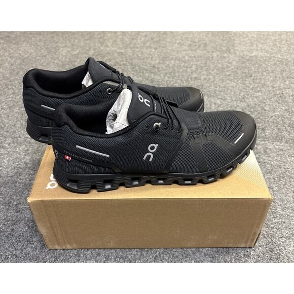 NEW On Cloud 5 Womens Sz 10 All Black Running Shoes Swiss Engineering - Picture 5 of 6